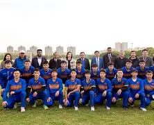 九游体育下载-滇池金雕队对阵中原雷霆队，板球联赛击败，细节决定成败——反击锐度十足的简单介绍